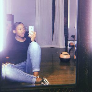 Meet your Posher, Khamani